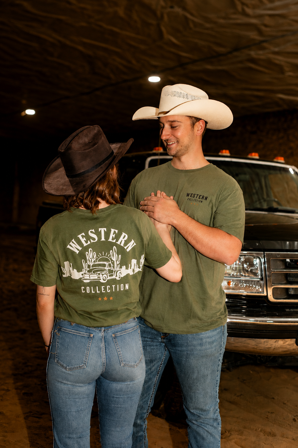 Dusty Road Pickup - T-Shirt