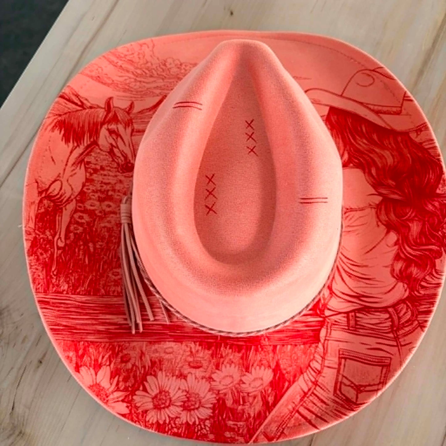 Chapeaux cowboy à motifs