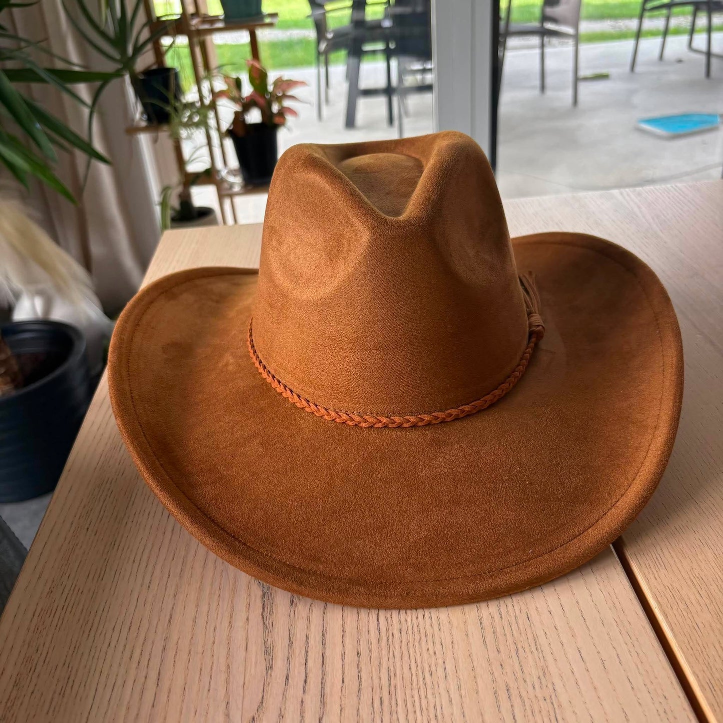 Chapeaux cowboy western unis