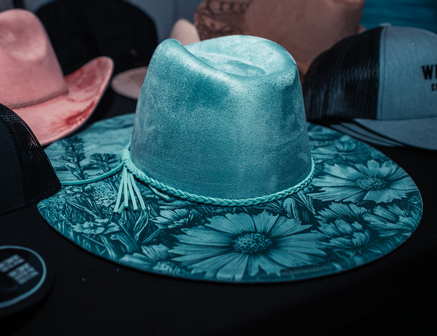 Chapeaux Western Collection