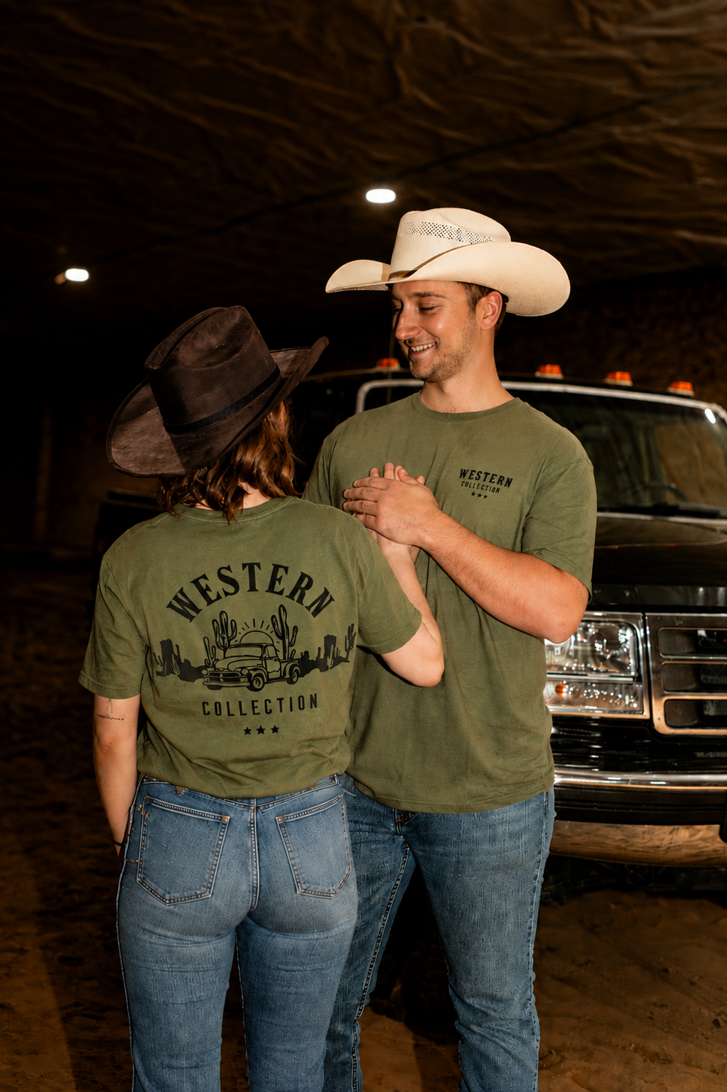 Dusty Road Pickup - T-Shirt