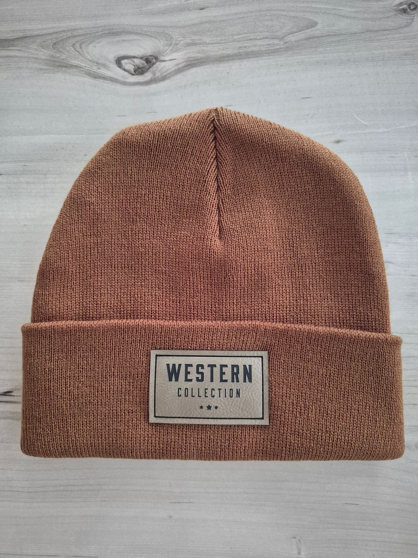 Tuque Western Collection