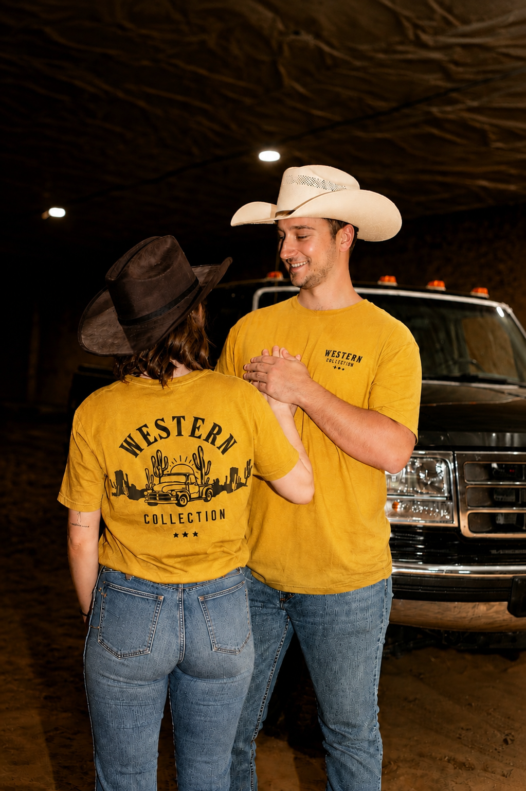 Dusty Road Pickup - T-Shirt