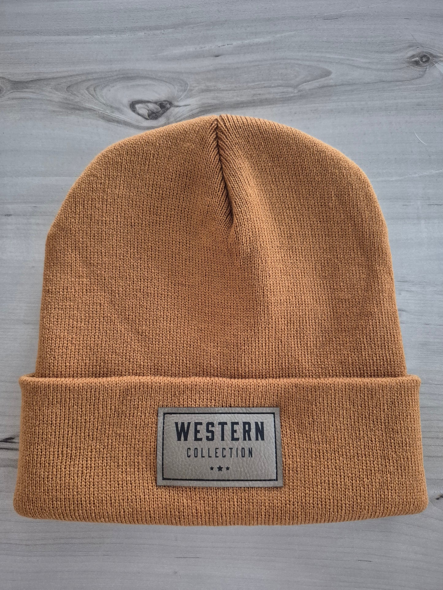 Tuque Western Collection